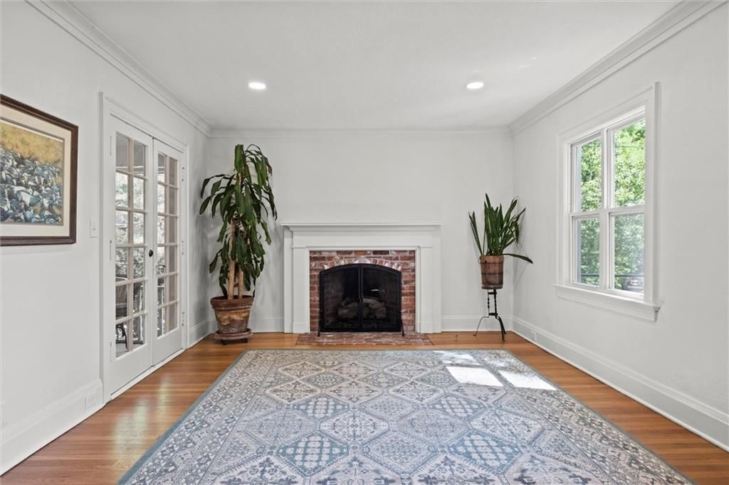 5600 Kenwood Avenue — photo 6