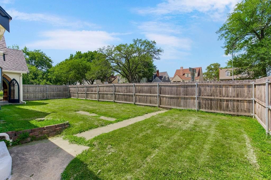 7101 Harrison Street — photo 29