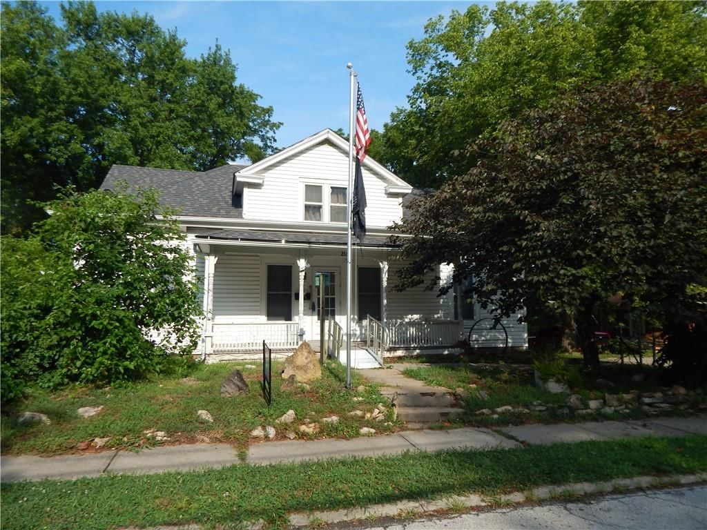 216 S MISSOURI Street — photo 3