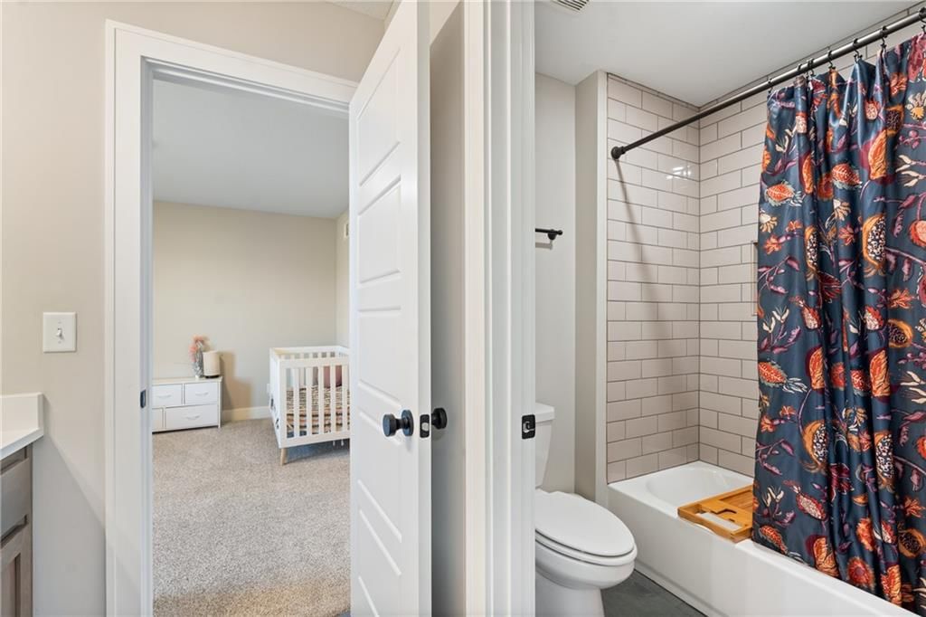 2768 SW 12th Terrace — photo 30