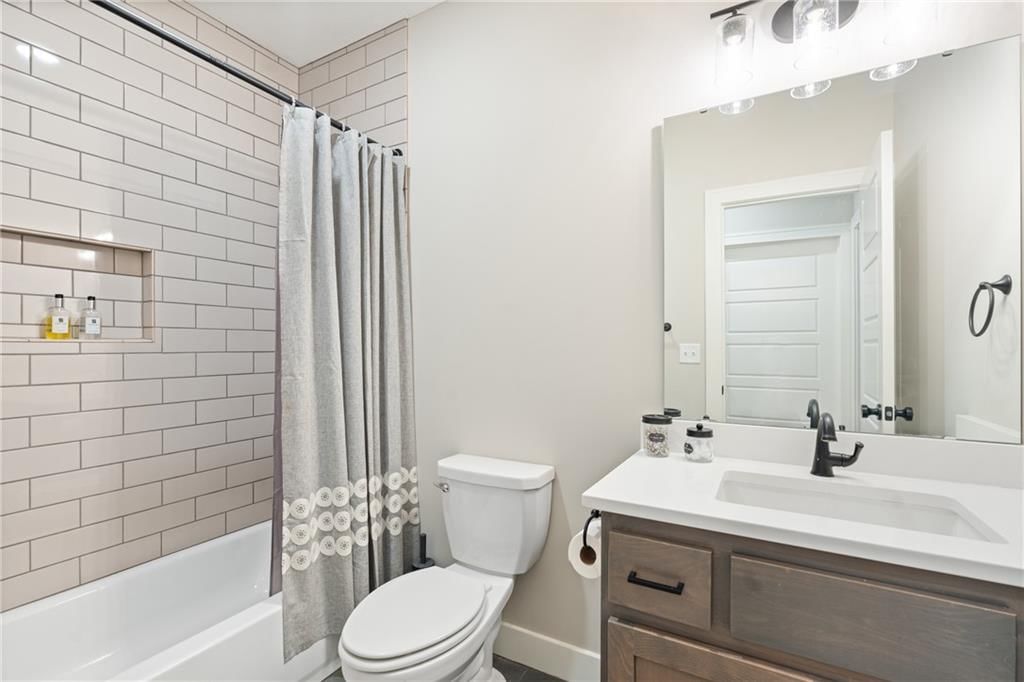 2768 SW 12th Terrace — photo 44