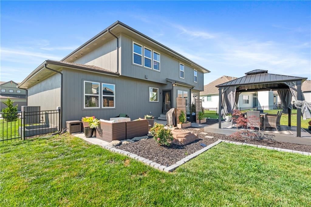 2768 SW 12th Terrace — photo 46