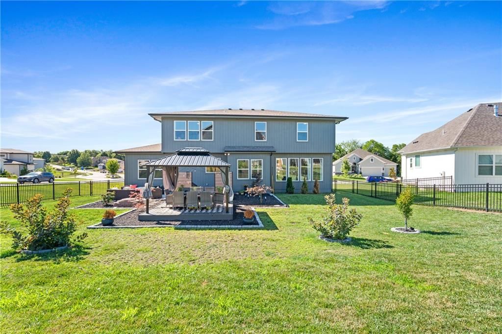 2768 SW 12th Terrace — photo 48