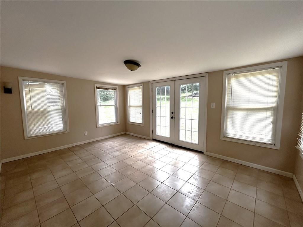 2902 S Broadway Street — photo 11