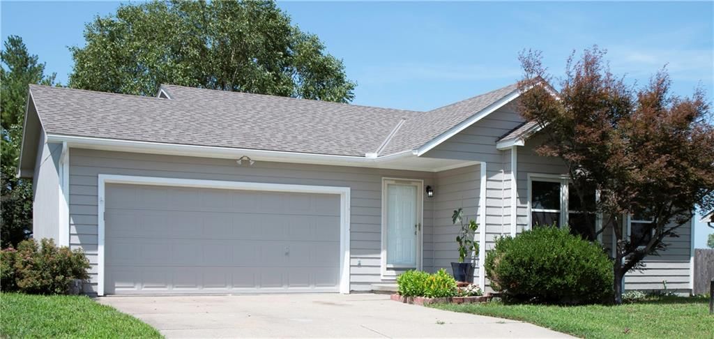 1705 Sycamore Court — photo 2