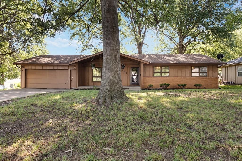 4921 S Willis Avenue — photo 2