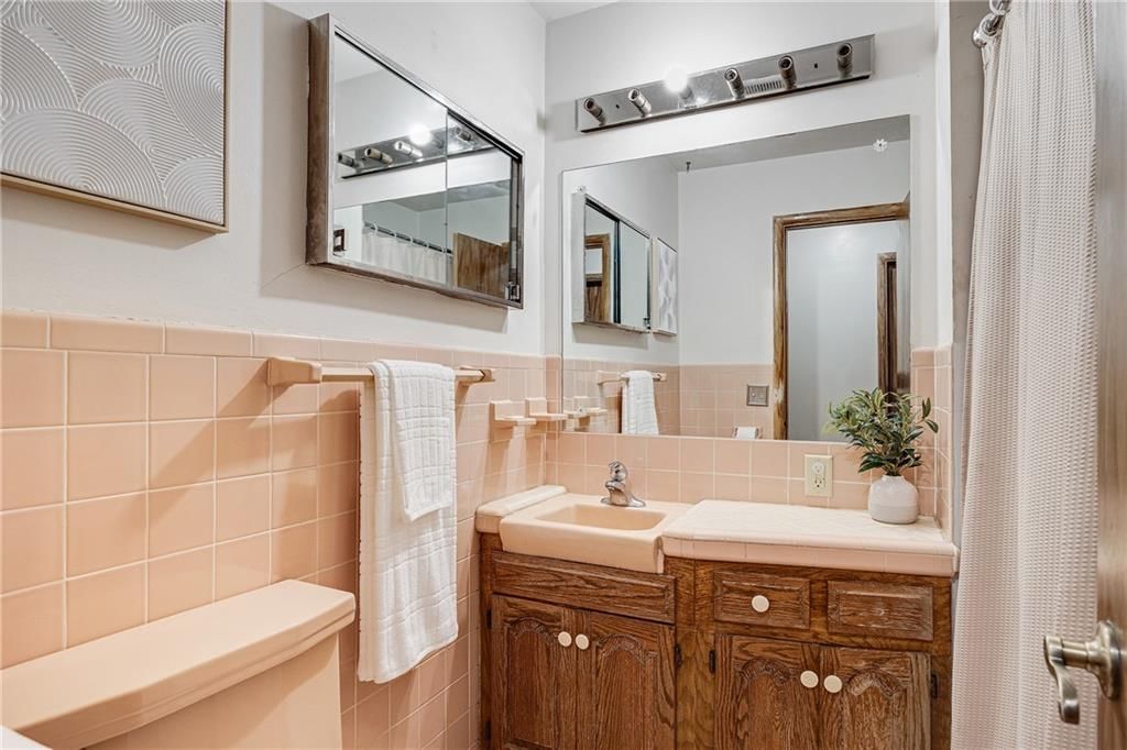 4921 S Willis Avenue — photo 11