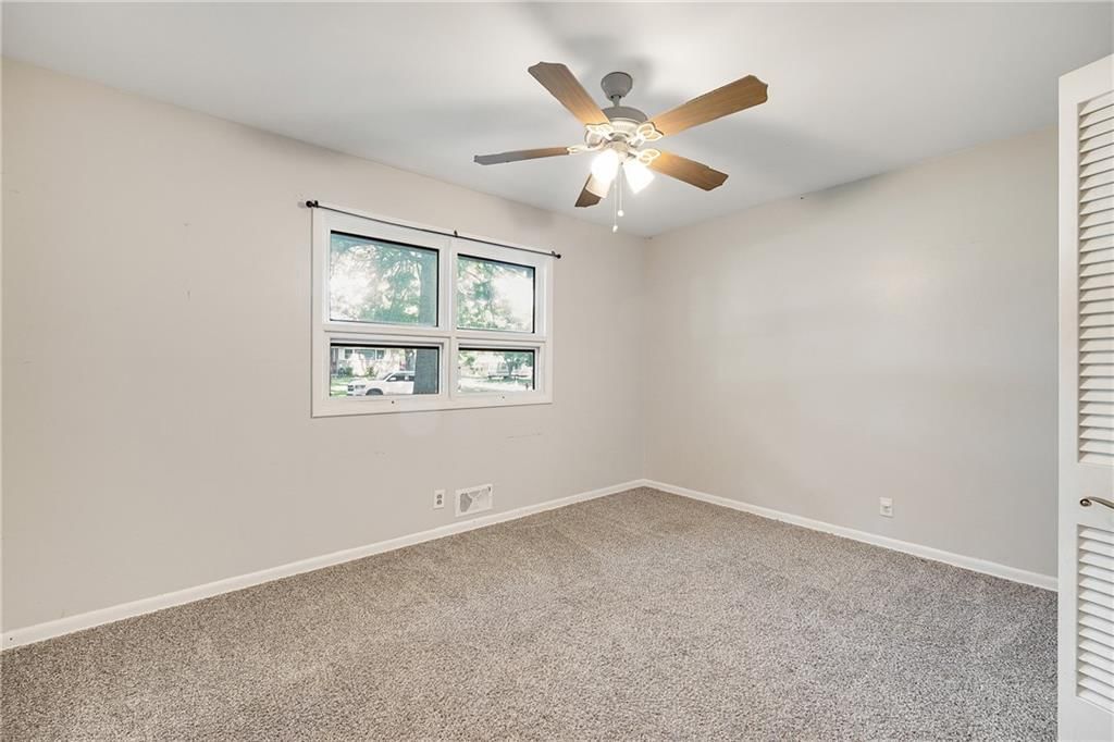 4921 S Willis Avenue — photo 14
