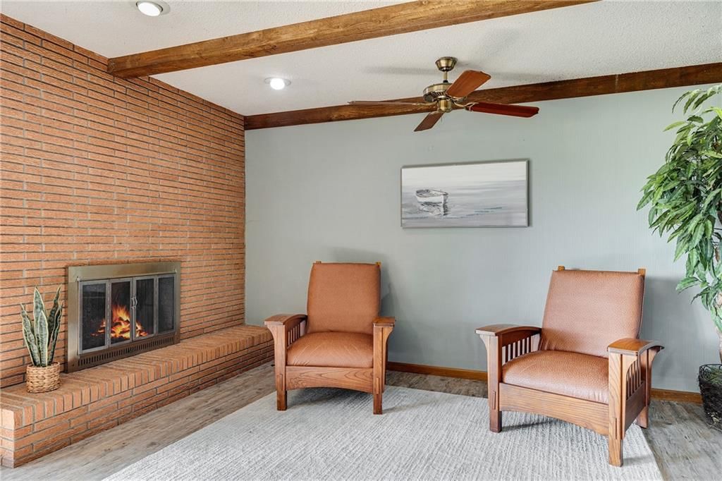 4921 S Willis Avenue — photo 9