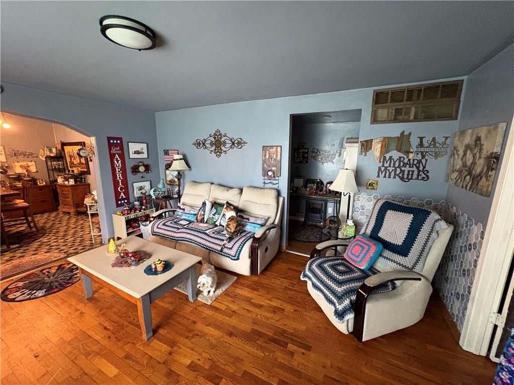 640 W 15th Street — photo 12