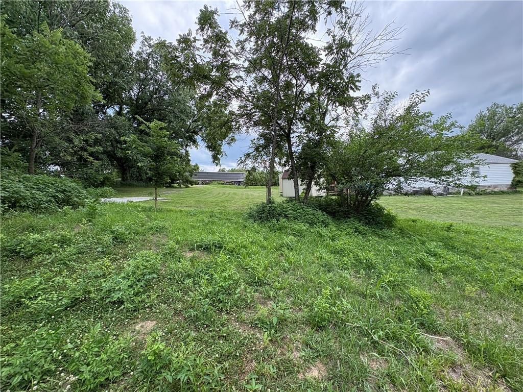 640 W 15th Street — photo 36