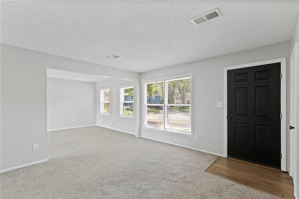 1313 S Clark Avenue — photo 8