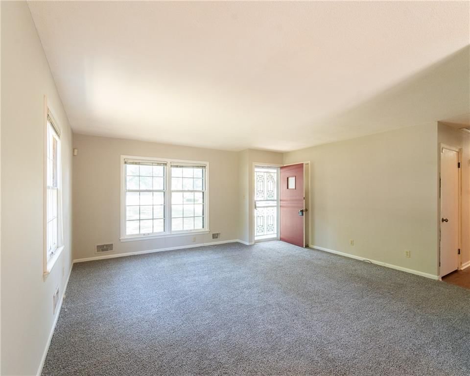 5304 Cottage Avenue — photo 3