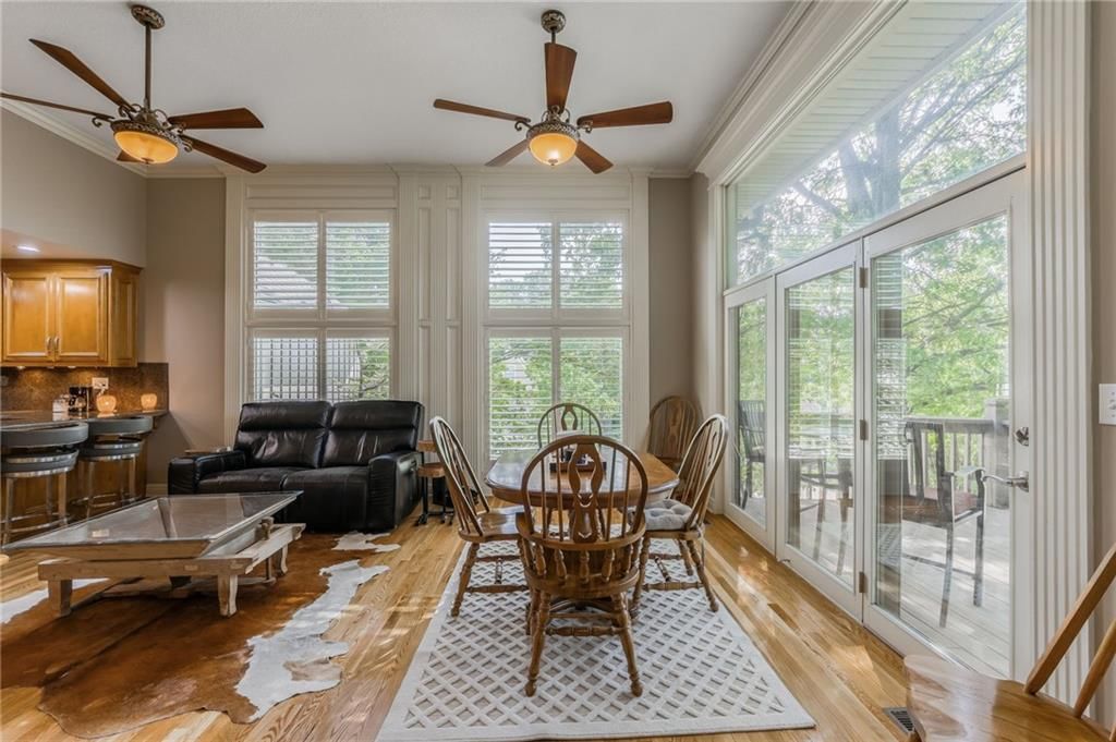 1105 Guinevere Drive — photo 12