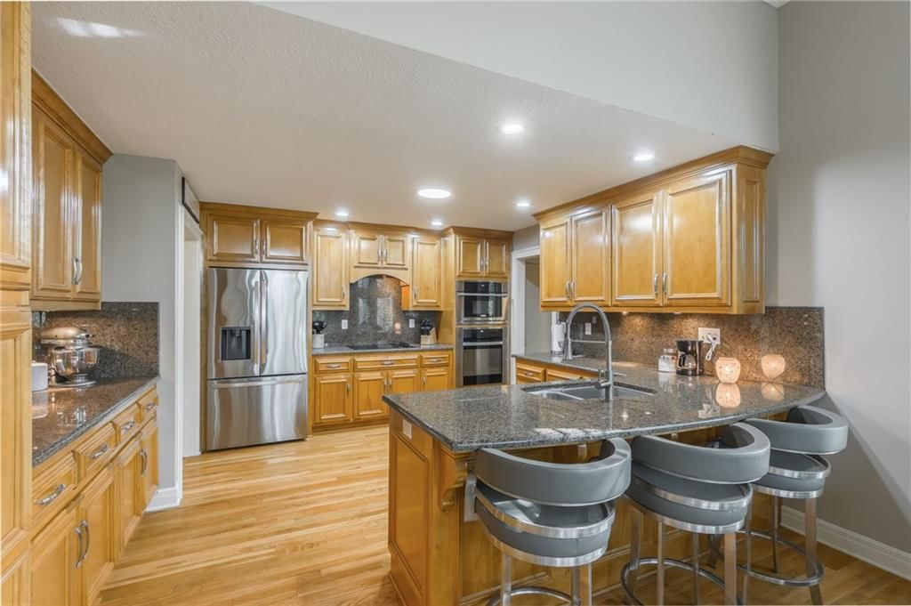 1105 Guinevere Drive — photo 16