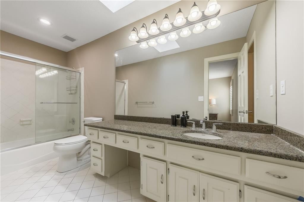 1105 Guinevere Drive — photo 36