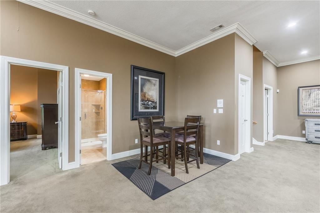 1105 Guinevere Drive — photo 39