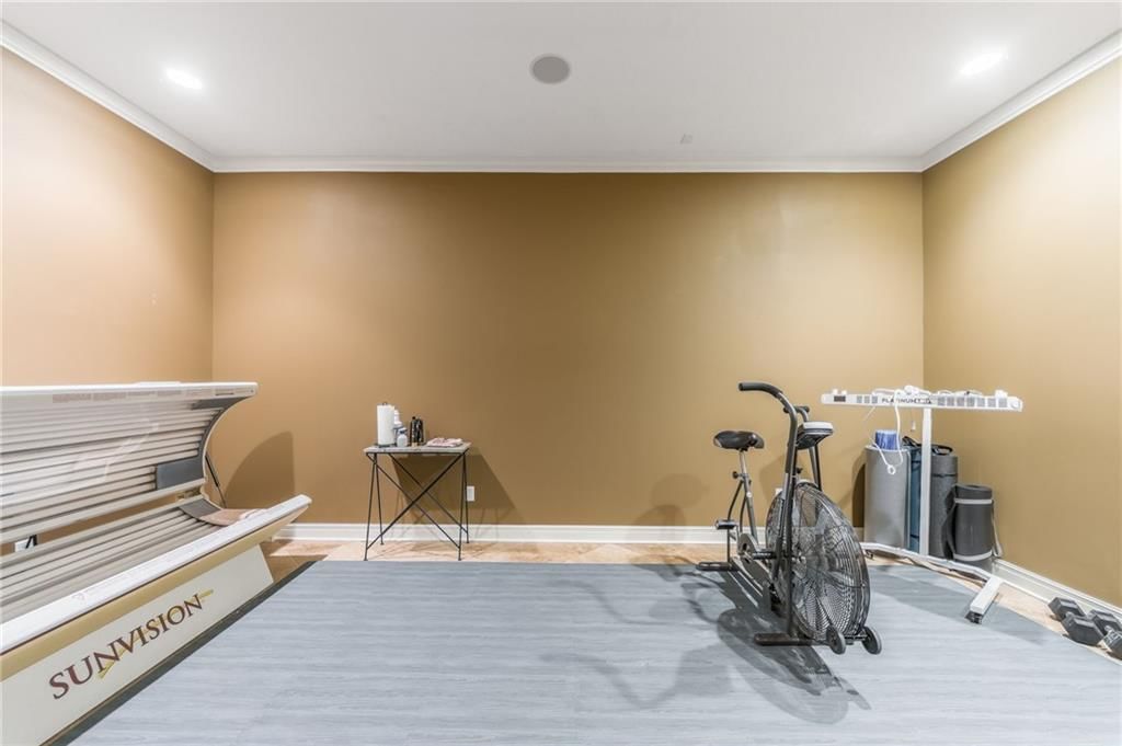 1105 Guinevere Drive — photo 48