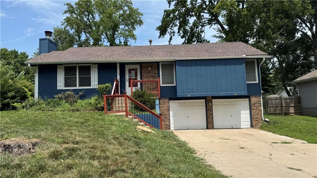 109 SE Rockwood Street, Blue Springs, MO