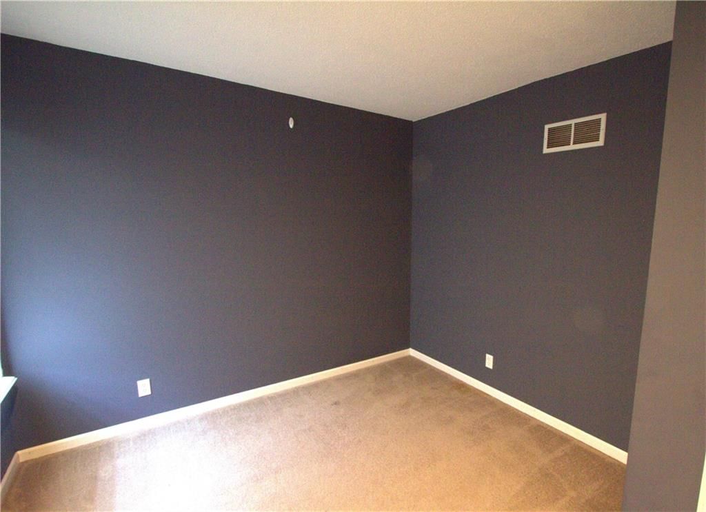 109 SE Rockwood Street — photo 14