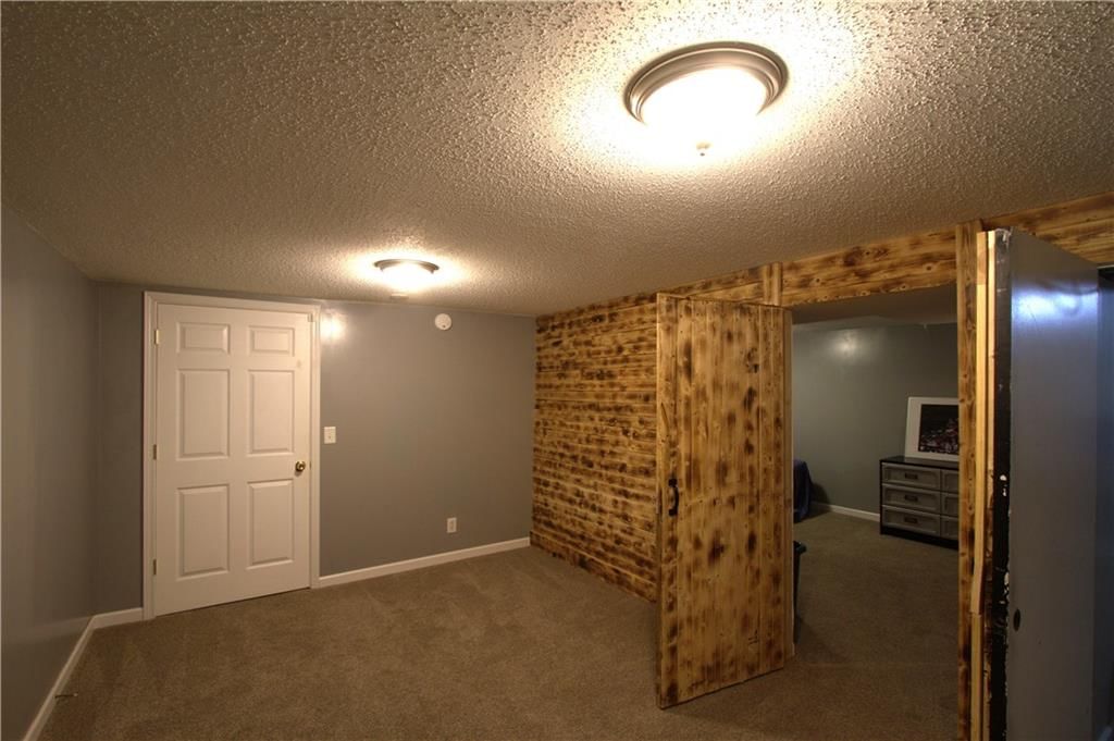 109 SE Rockwood Street — photo 18