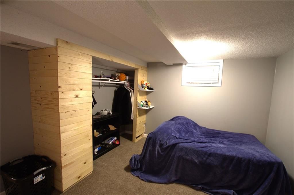 109 SE Rockwood Street — photo 21