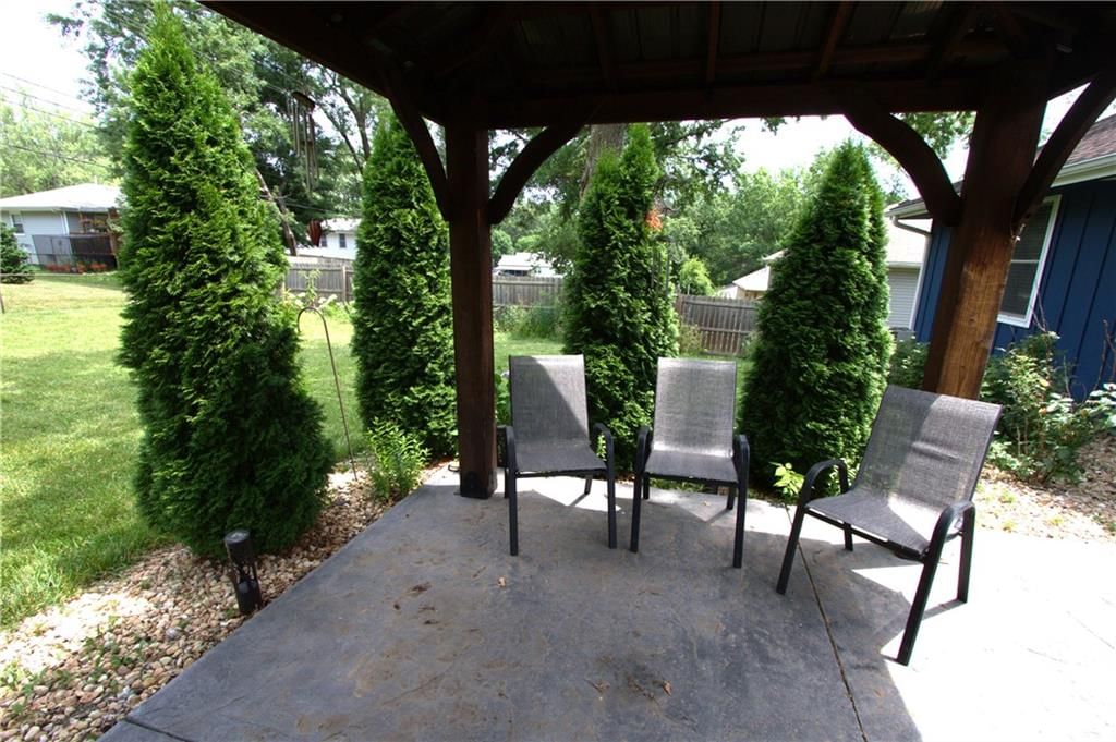 109 SE Rockwood Street — photo 30