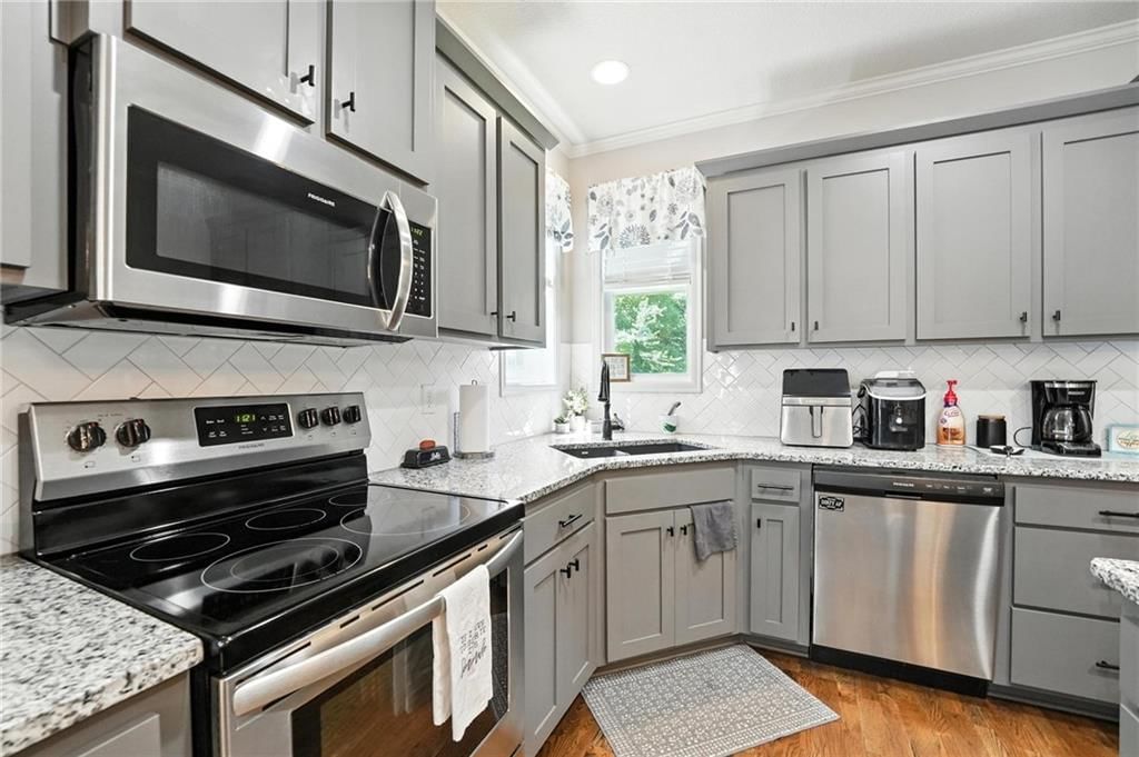 1016 SE Forest Ridge Court — photo 20