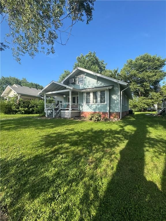 314 N Alanthus Avenue — photo 5