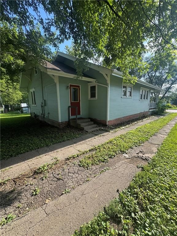 314 N Alanthus Avenue — photo 7