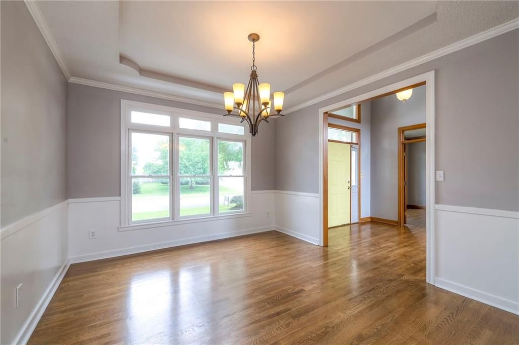 3769 SW BOULDER Drive — photo 2