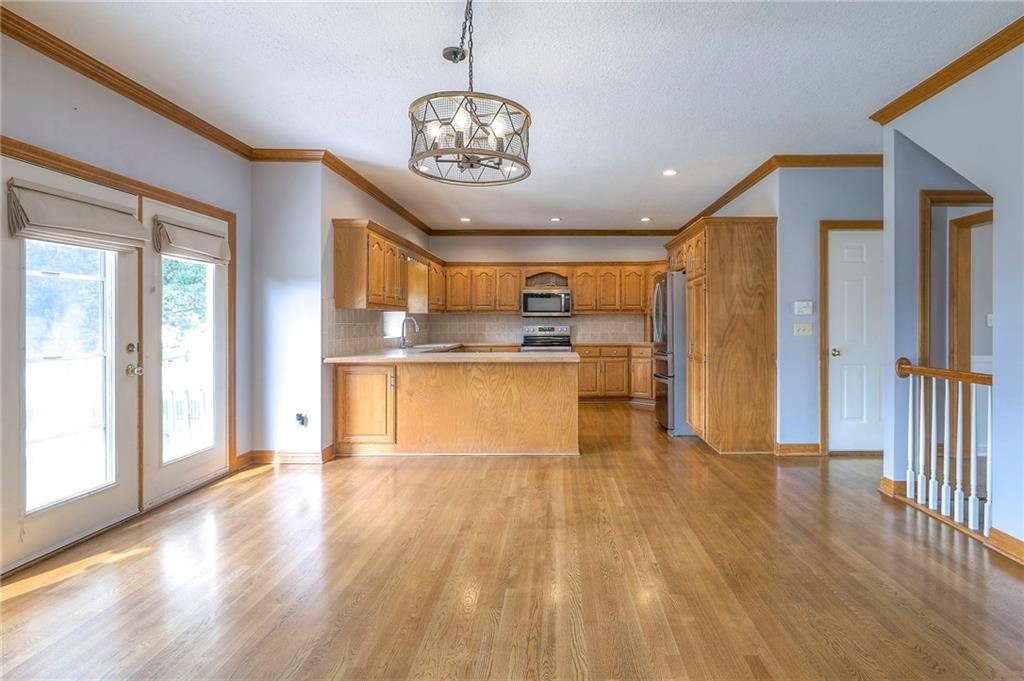 3769 SW BOULDER Drive — photo 3