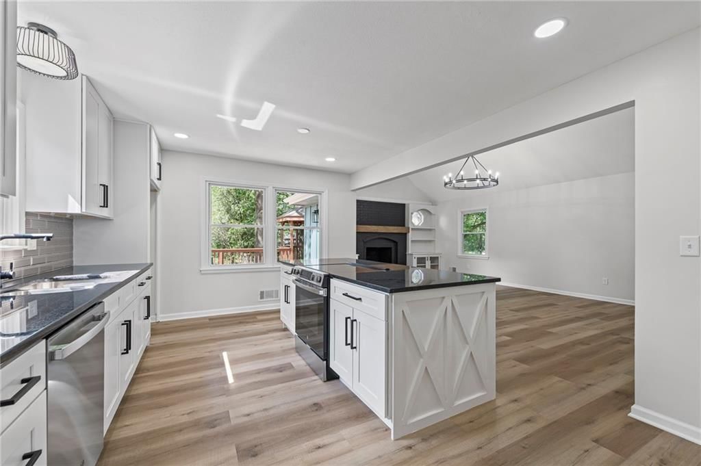 8900 E 81st Street — photo 18