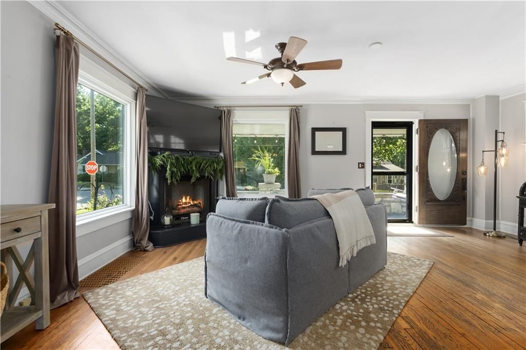 6000 Cherry Street — photo 14