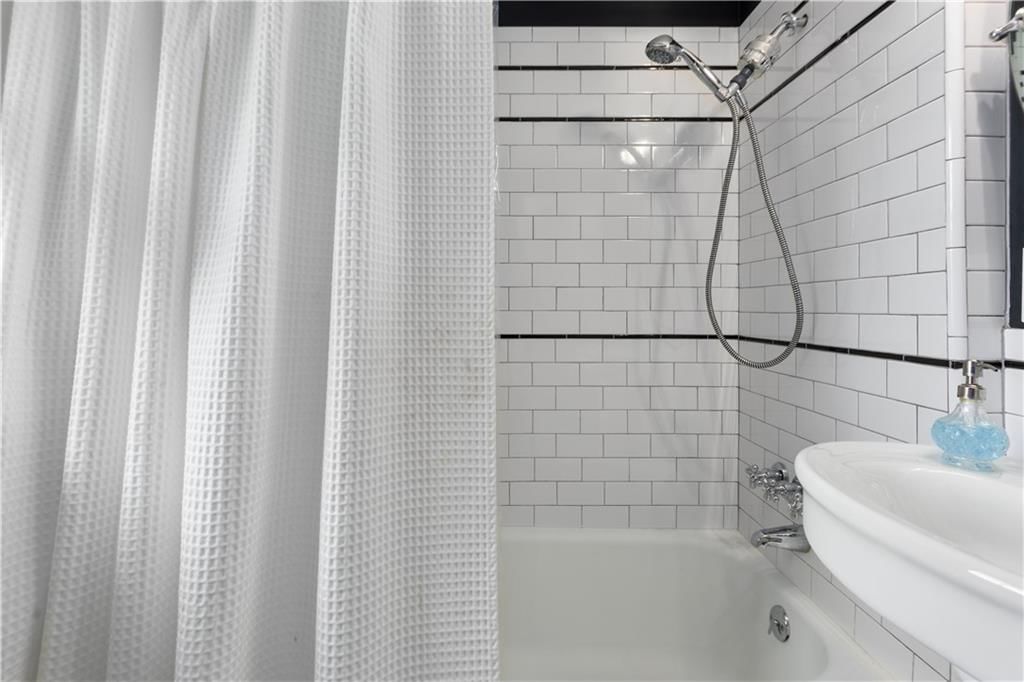 6000 Cherry Street — photo 18