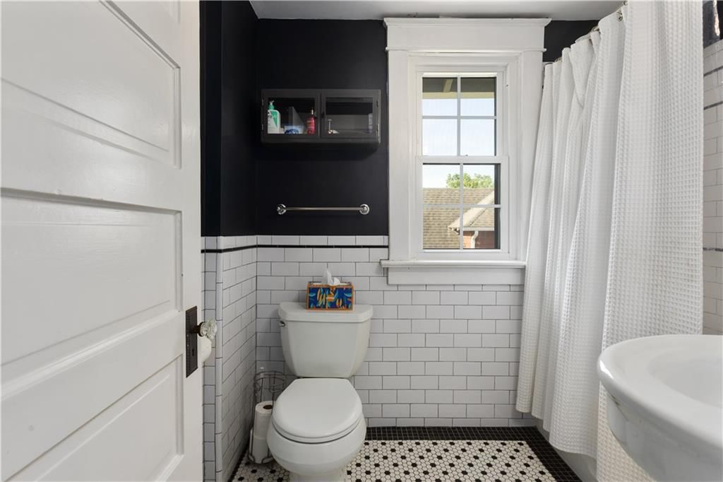 6000 Cherry Street — photo 19