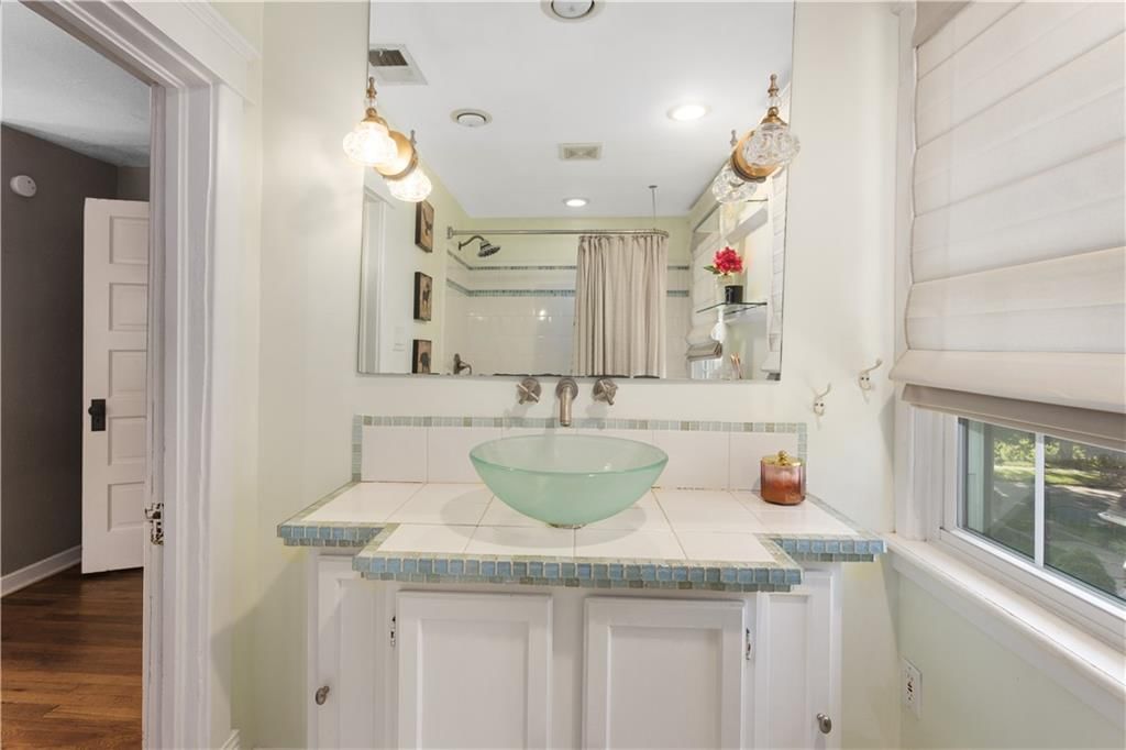 6000 Cherry Street — photo 32