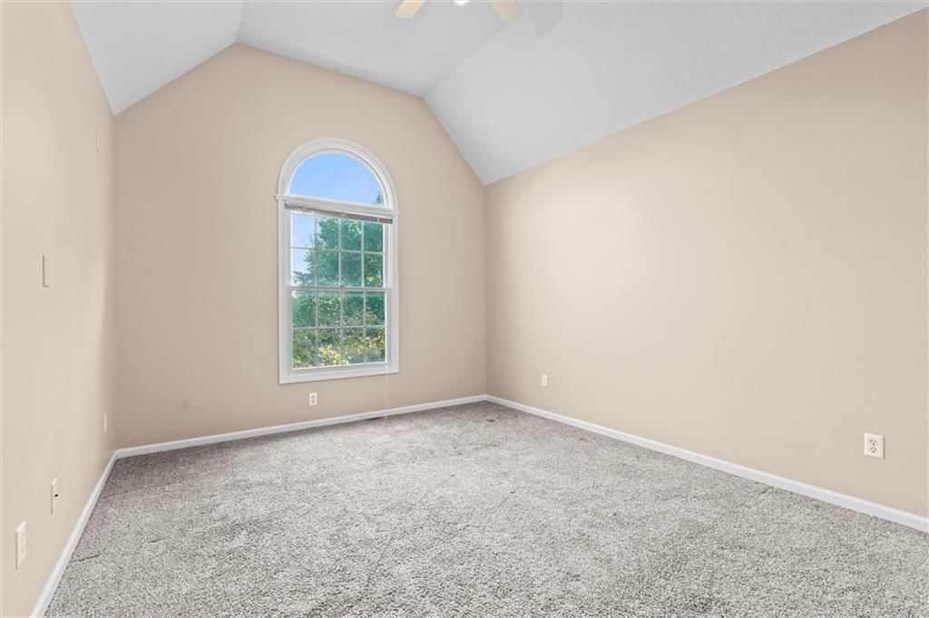 4505 NW Bittersweet Lane — photo 36