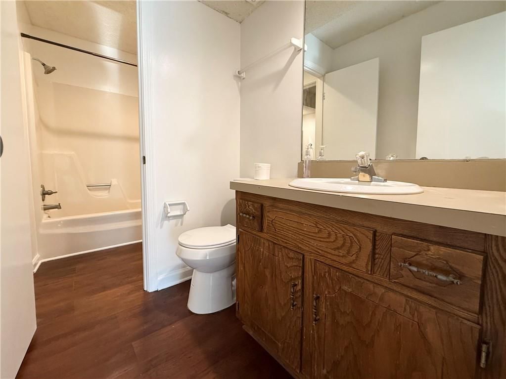 10010 W 86th Street — photo 16