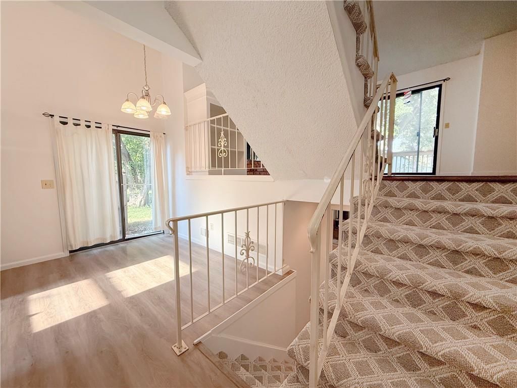 10010 W 86th Street — photo 3