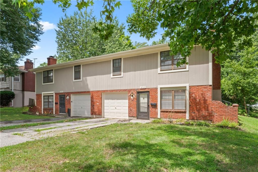 12912-12914 Beacon Avenue, Grandview, MO