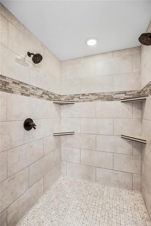 2335 SW Devling Road — photo 15