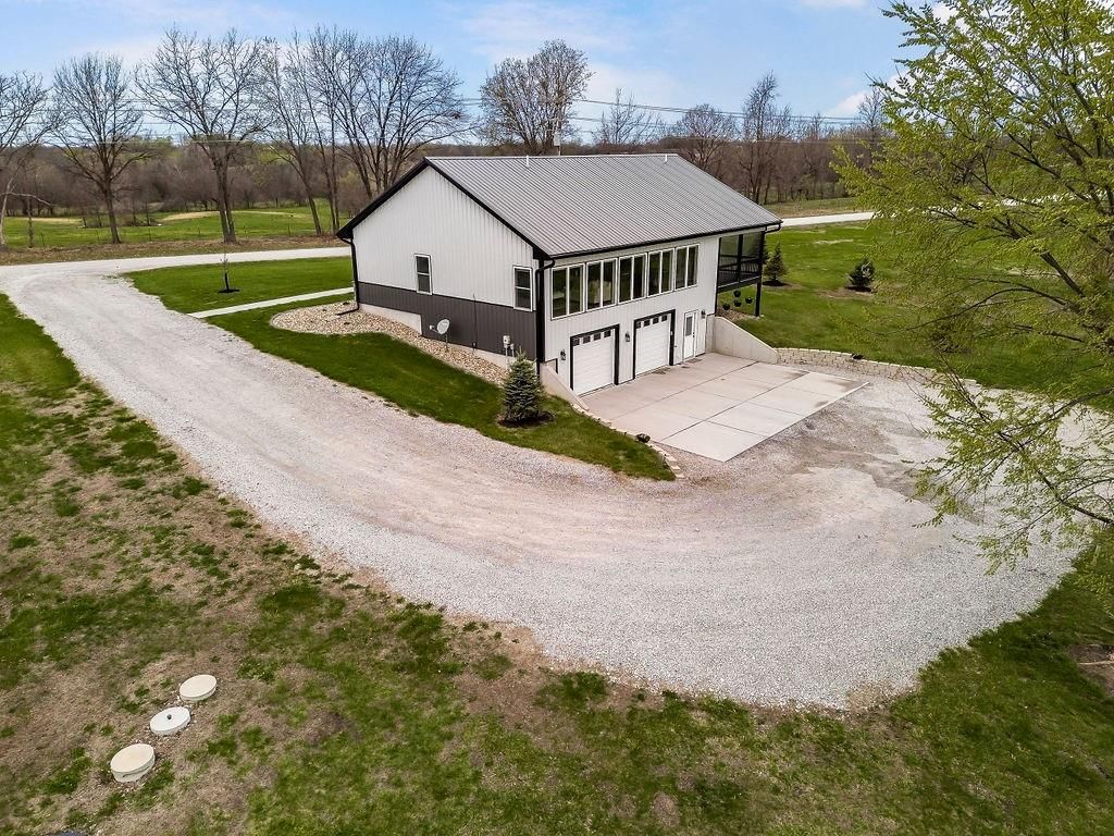 2335 SW Devling Road — photo 39