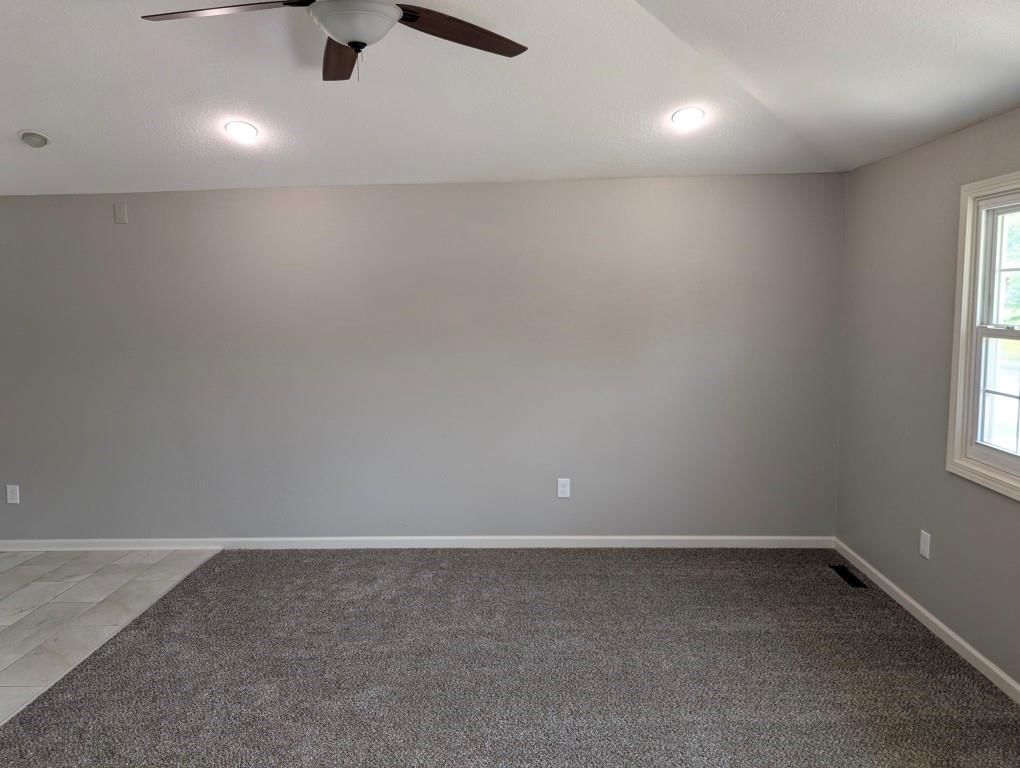 2205 S Owing Street — photo 6