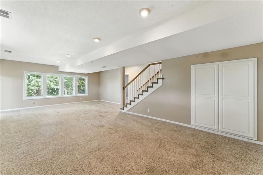 15035 W 128th Street — photo 7