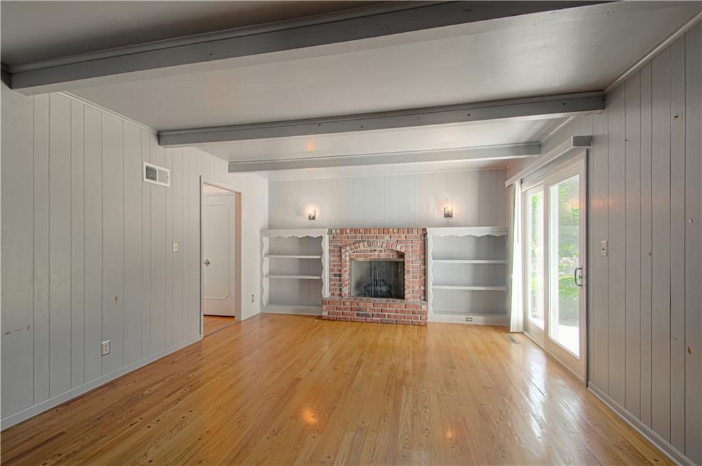 413 W 111 Terrace — photo 13