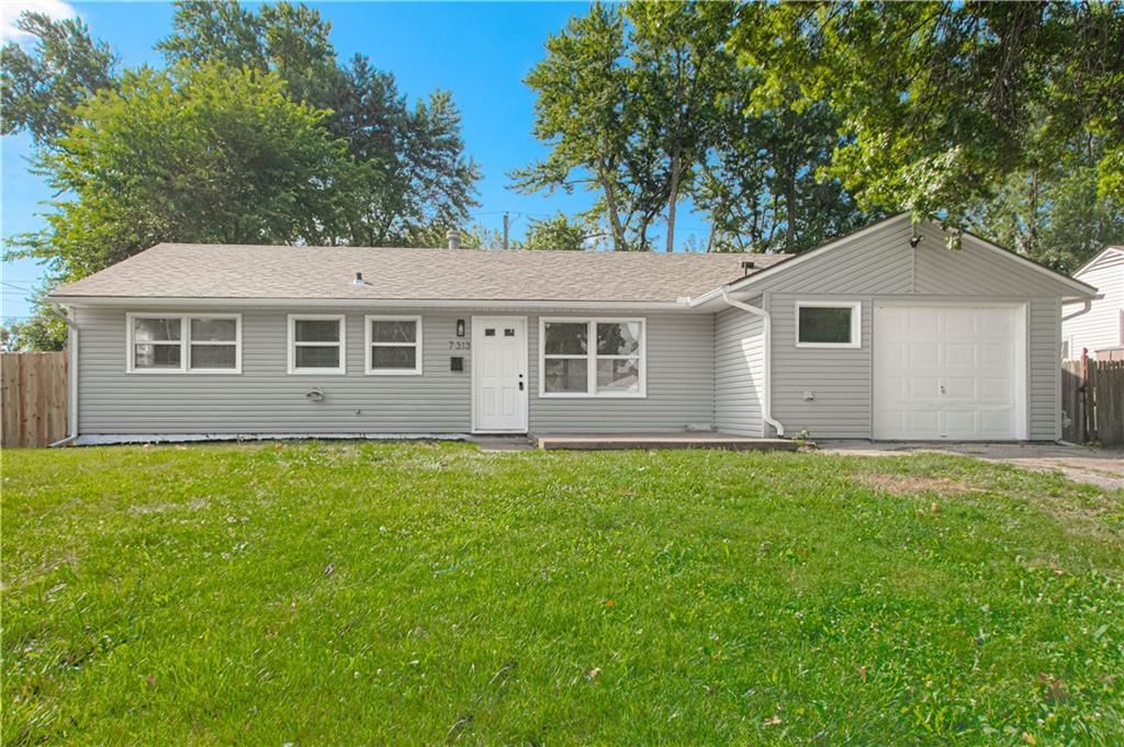 7313 E 108th Drive — photo 3