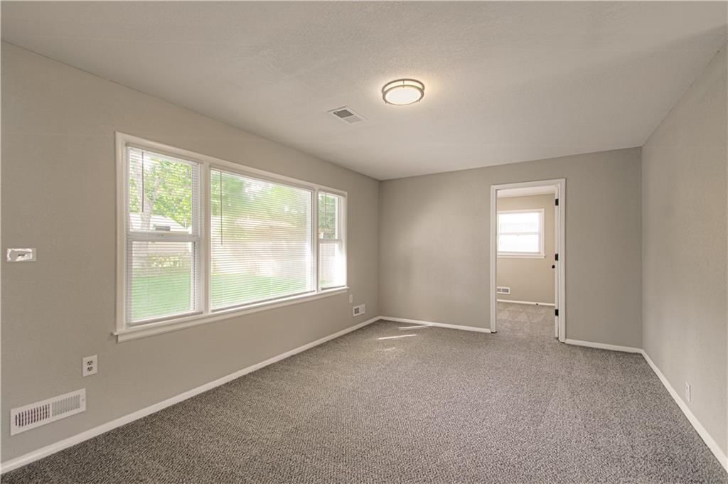 7313 E 108th Drive — photo 6