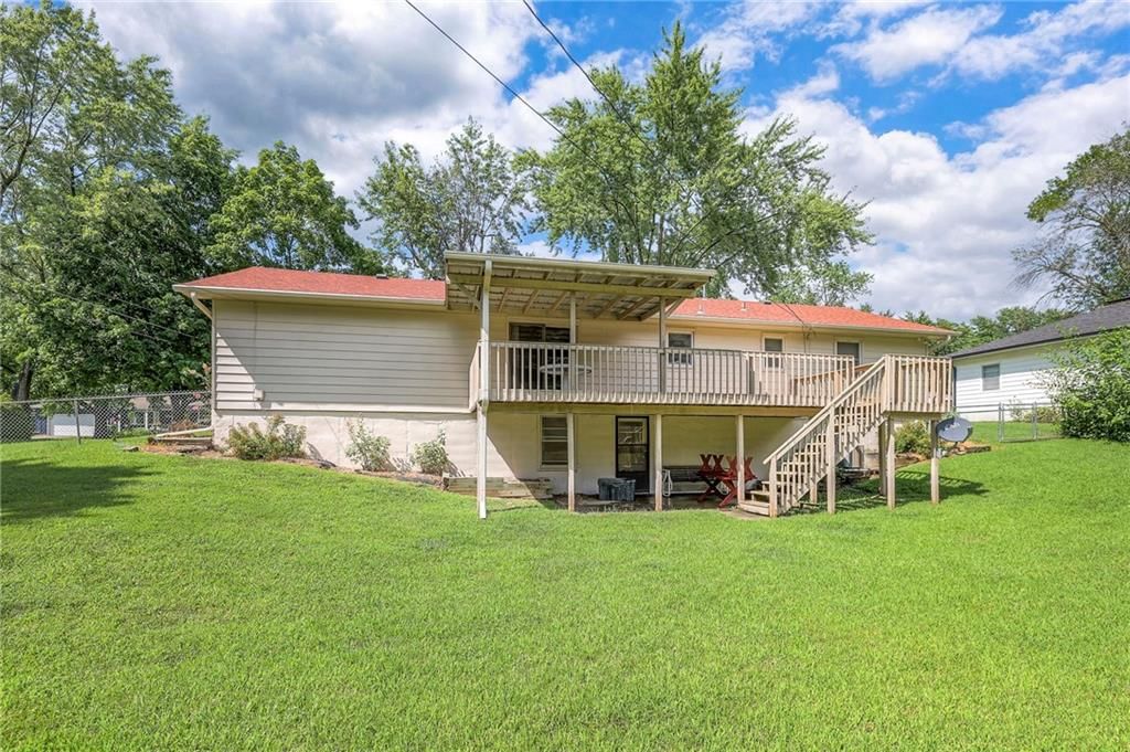 2103 Quail Street — photo 36