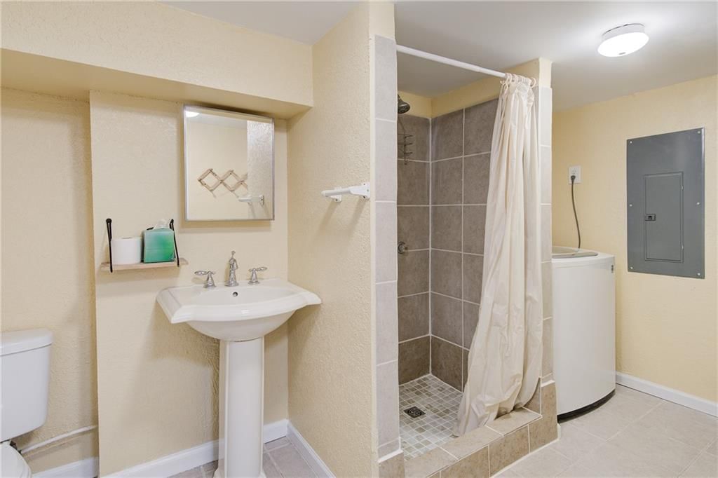 3624 Norledge Avenue — photo 45